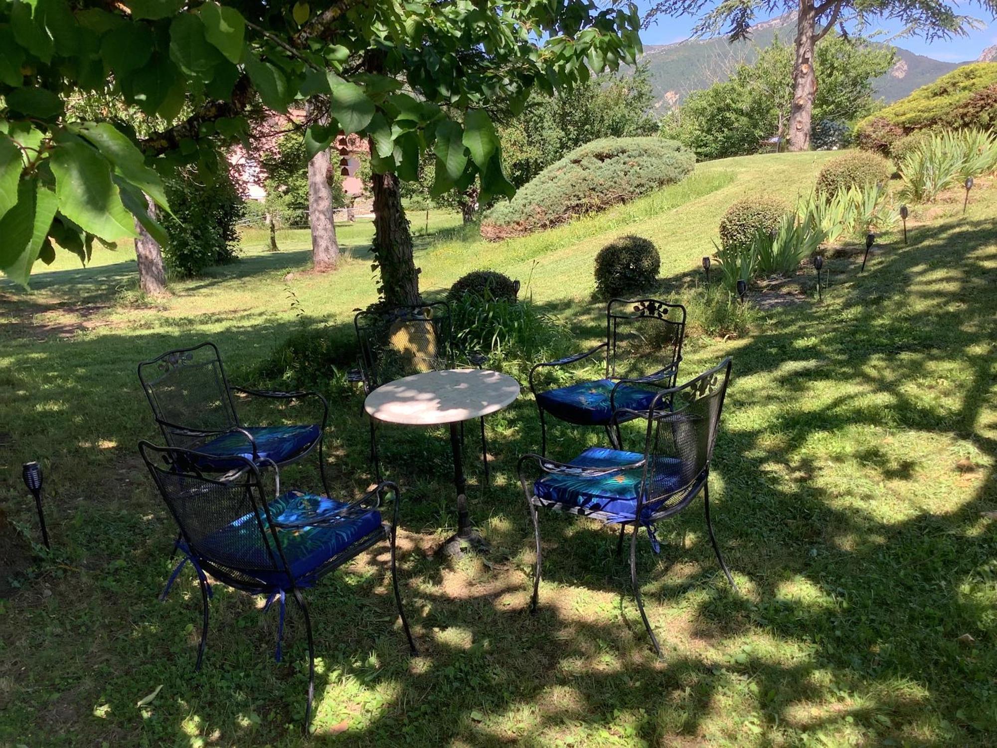 Le Cheval Blanc Bed & Breakfast Serres  Eksteriør bilde